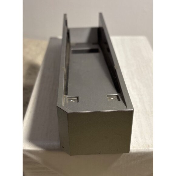 Nintendo Wii Console Stand RVL-017 Silver Gray Plastic Base Dock Replacement OEM - Picture 4 of 11